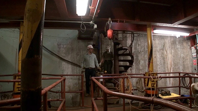 Underground Tour of the Ballard Locks Pump Plant Underground Tour of the Ballard Locks Pump Plant