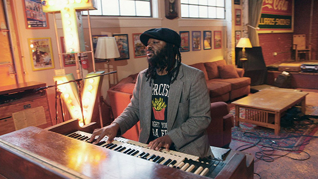 Art Zone: Delvon Lamarr Organ Trio performs 'Shortcake'