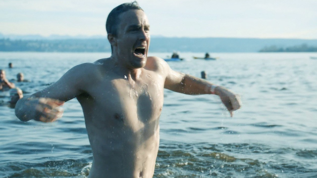 Seattle's Annual Polar Bear Plunge