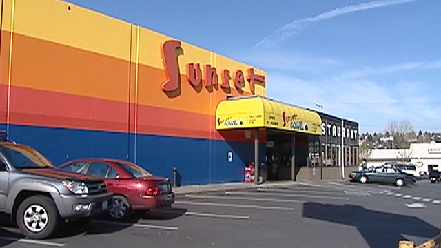 CityStream: Sunset Bowl Closes