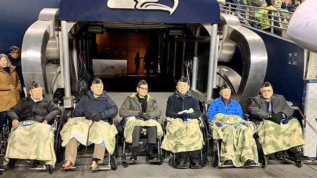 Chinese American WWII Veterans recognized during Seahawks game Chinese American WWII Veterans recognized during Seahawks game