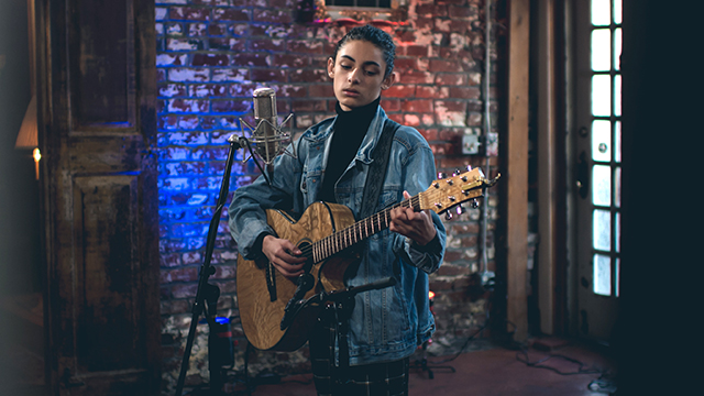 Benicio Bryant performs “Because Of You” 