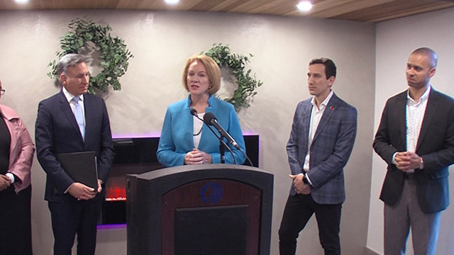 Mayor, County Executive unveil tool to connect homeless with housing 