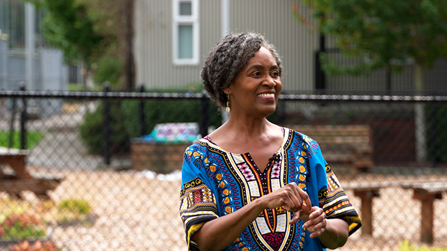 Art Zone: Storyteller Eva Abram 