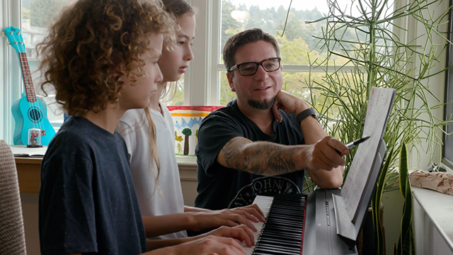 Art Zone: Billy Stover, musician and piano teacher