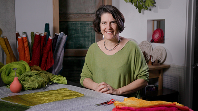 Art Zone: Flóra Carlile-Kovács, felt artist